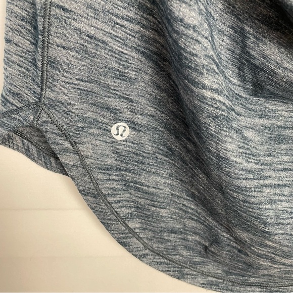 Lululemon Raise the Barre tank in Heathered Nocturnal Teal in size 4 - Picture 7 of 8